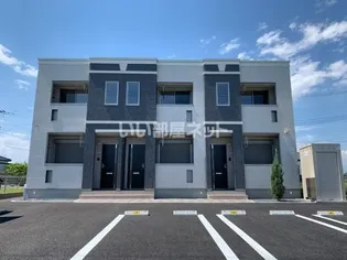 栃木県小山市城西2【アパート】の外観