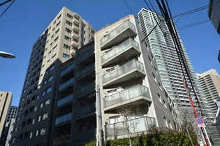 東京都港区赤坂6【マンション】の外観