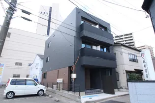 新潟県新潟市中央区万代5【アパート】の外観