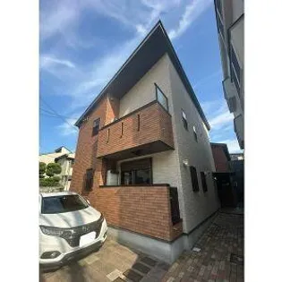 クレセント本山中町【1階】の外観