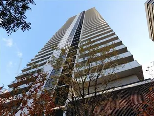 大阪府大阪市中央区南本町4【マンション】の外観