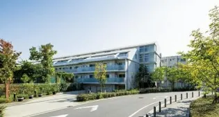 コンフォリア駒場【5階】の外観