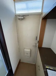 石井コーポ【1階】の玄関