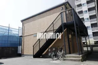 アーバン前田【2階】の外観