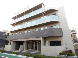 東京都足立区西新井6【マンション】の外観