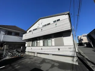 エコール・ドゥヴォン【2階】の外観