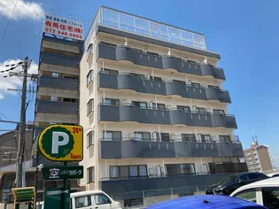 大阪府枚方市禁野本町1【マンション】の外観