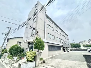 西本マンションの画像