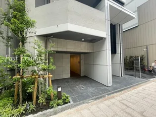 クロスレジデンス神田神保町【4階】の外観