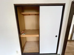 ヴェールヴァン II【2階】の内装