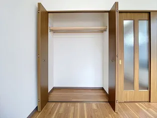 ラ・モークI【1階】の内装