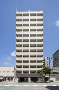 サヴォイソリディティ【8階】の外観