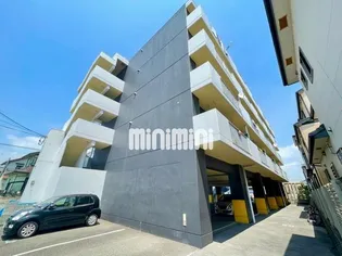 ラ・ポルト【4階】の外観