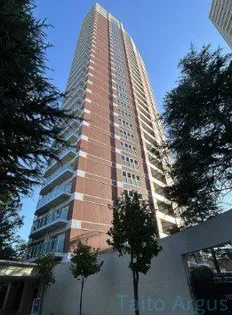 東京都中野区東中野5【マンション】の外観