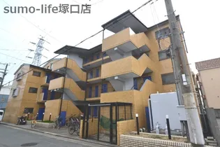 コーポ出口【2階】の外観