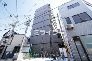 U-ro勝山【5階】の外観