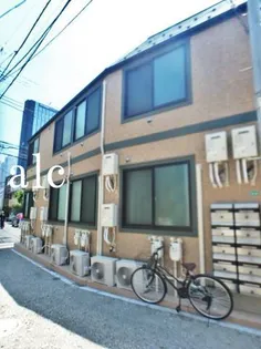 東京都中野区中央1【アパート】の外観