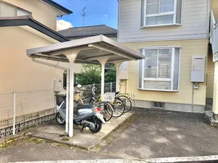 プラザボヌール【1階】の地図