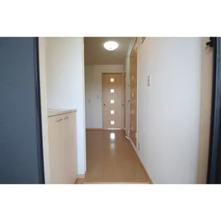 フェリスアビタI【2階】の玄関