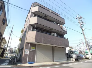 コスモ ファースト【2階】の外観