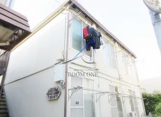 シャン・シャトー【2階】の外観