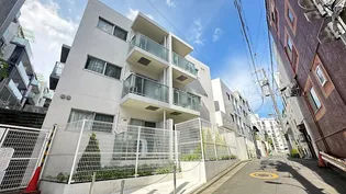 プラザ中落合【3階】の外観