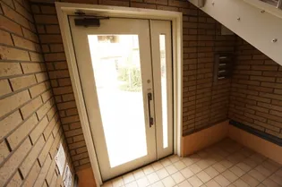 ファーストスクエア C101【1階】の地図