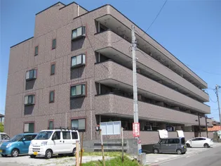 バルモアール【2階】の外観