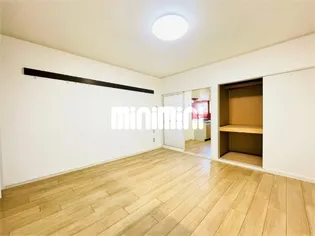 ウィステリア【2階】の内装