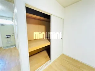 ウィステリア【2階】の内装