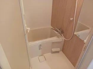 レジデンスuchima【2階】の風呂