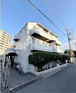 ホワイトハイム【1階】の外観