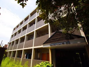 タッシ国立【2階】の外観