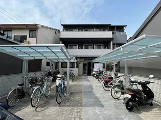 フラッティ丸太町御前【3階】の外観