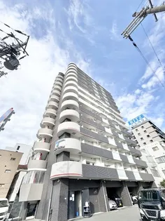 大阪府大阪市東淀川区西淡路1【マンション】の外観