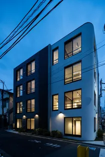 SOU明大前の画像