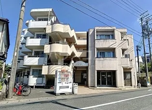 カレッジタウンウィング【3階】の外観