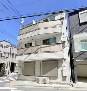 RUN OFF FIELDの画像