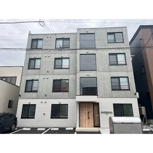 シティレジデンス福住【1階】の外観