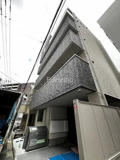 ルアル【1階】の外観