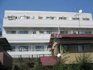 ルミエール生田【3階】の外観