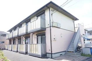 東京都世田谷区給田4【アパート】の外観