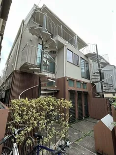 東京都中野区中野1【アパート】の外観