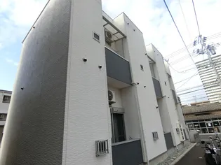 QUONS RECESSの画像