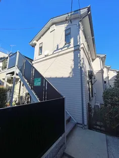 サザンハイツB棟【1階】の外観