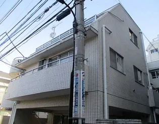 YMD新宿ビル【2階】の外観