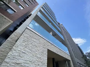 東京都港区南麻布4【マンション】の外観