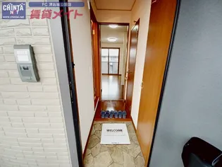 エスプワール城之内【2階】の玄関