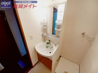 エスプワール城之内【2階】の内装