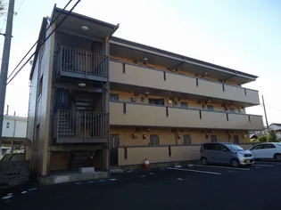 Lily【1階】の外観